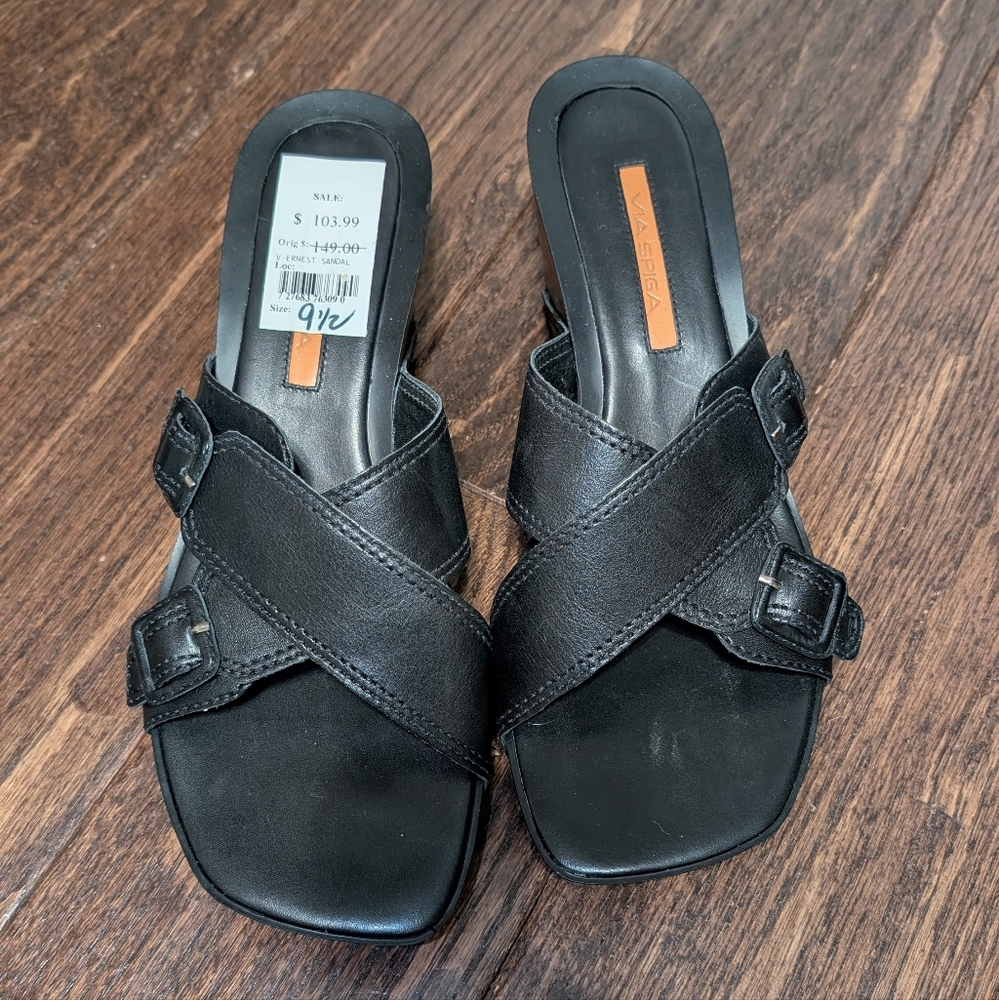 NWOB Via Spiga Wedge Sandals Criss Cross Buckle Detail Black